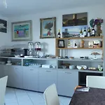 Airone Bed & Breakfast 3*
