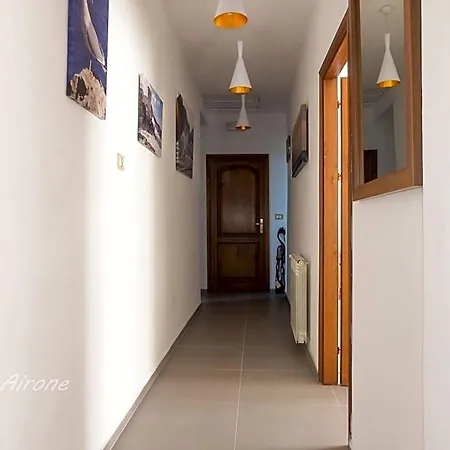 Airone فندق مبيت وإفطار